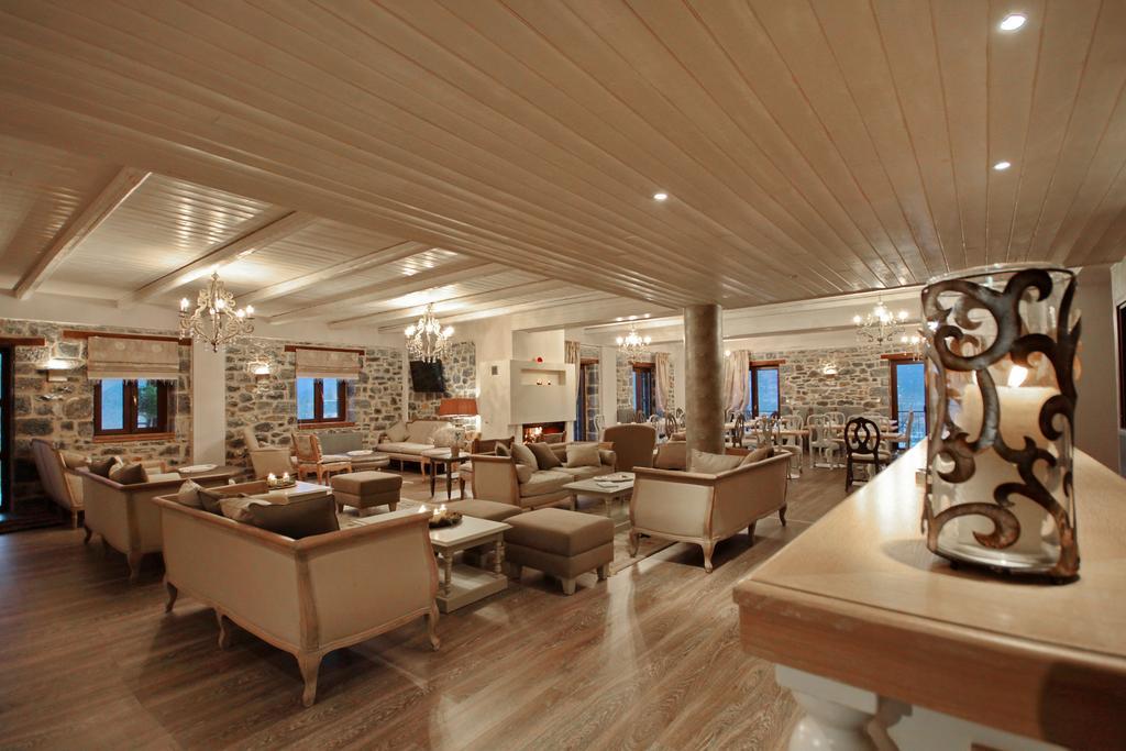 Thisoa Hotel Karkalou Екстер'єр фото